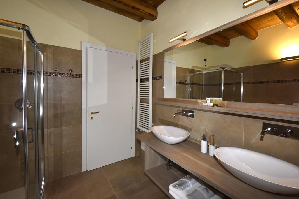Hotel Le Palazzole Colà Esterno foto