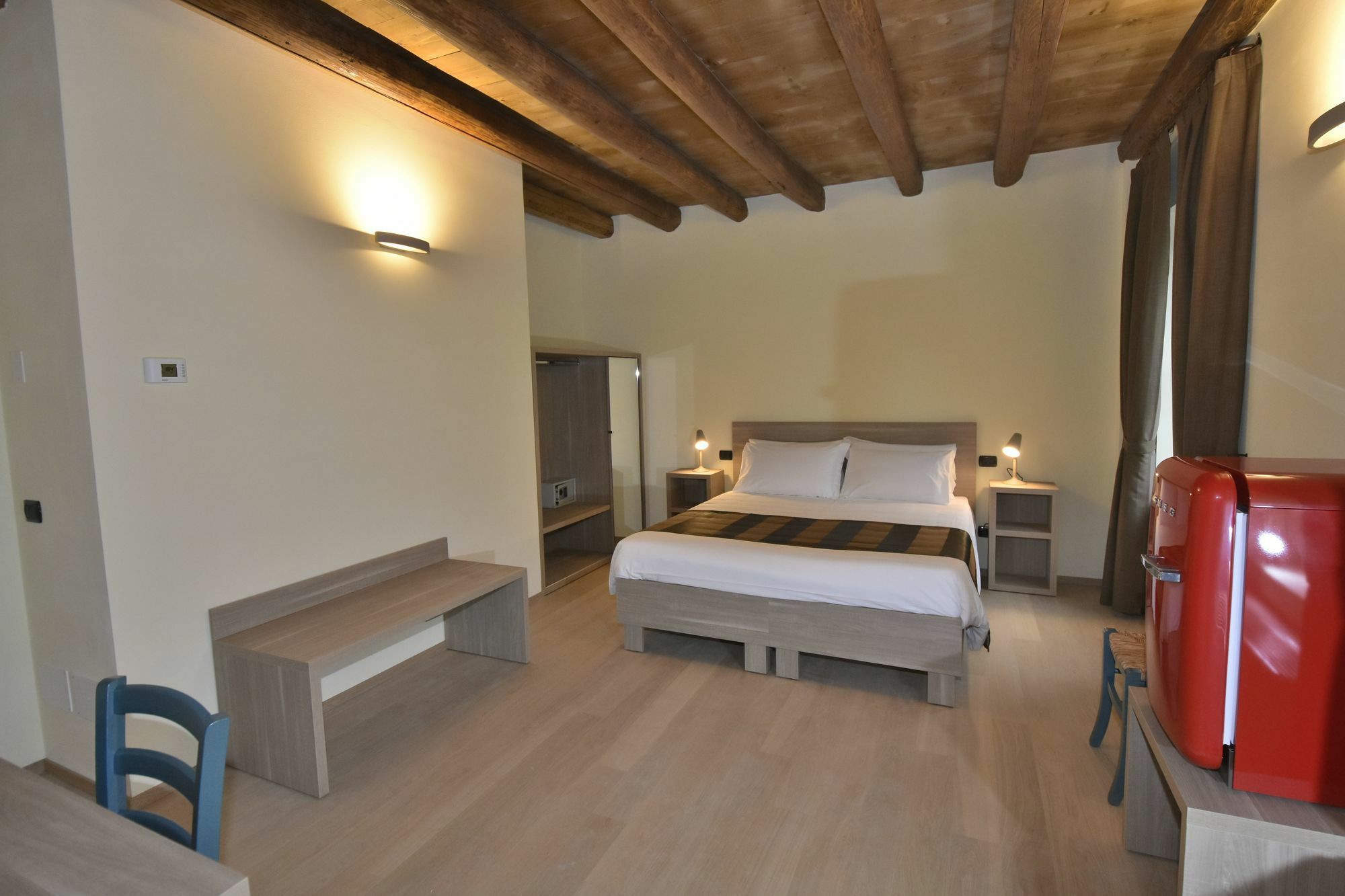 Hotel Le Palazzole Colà Esterno foto