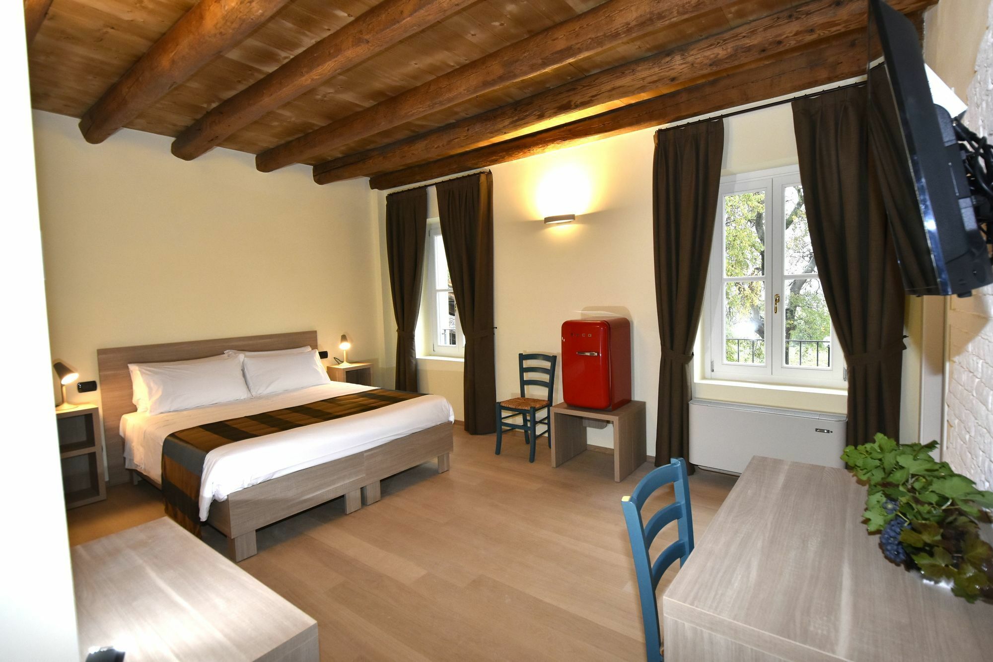 Hotel Le Palazzole Colà Esterno foto